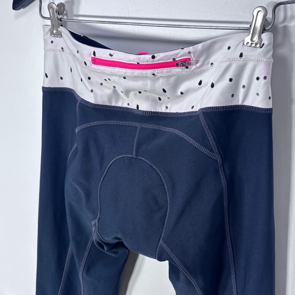 Mondetta Women's Black Leggings with White Highlights - Picture 4 of 7